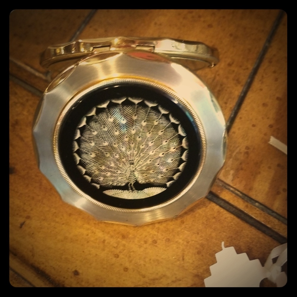 Peacock compact mirror